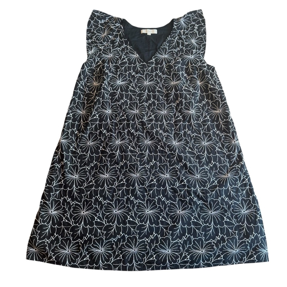 Loft Floral Black and White Dress Size L Flutter Sleeve Lined Shift Embroidered